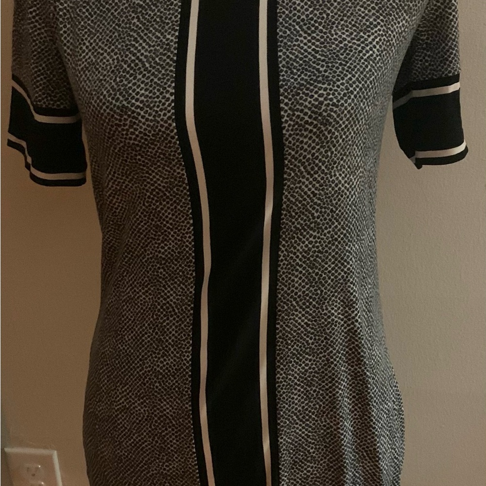 Michael Kors Chic Black and Gray Patterned Dress NWT Sz S RV 120 Very Flattering
